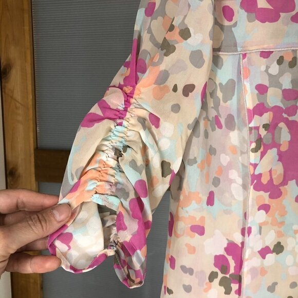 BANANA REPUBLIC FACTORY‎ Abstract Semi-Sheer 3/4 Sleeve Button Down Blouse  Sz S - Picture 4 of 10